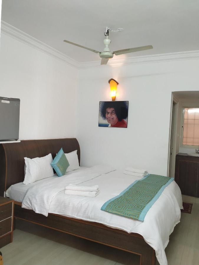 Aum Hotel Puttaparthi Exterior photo