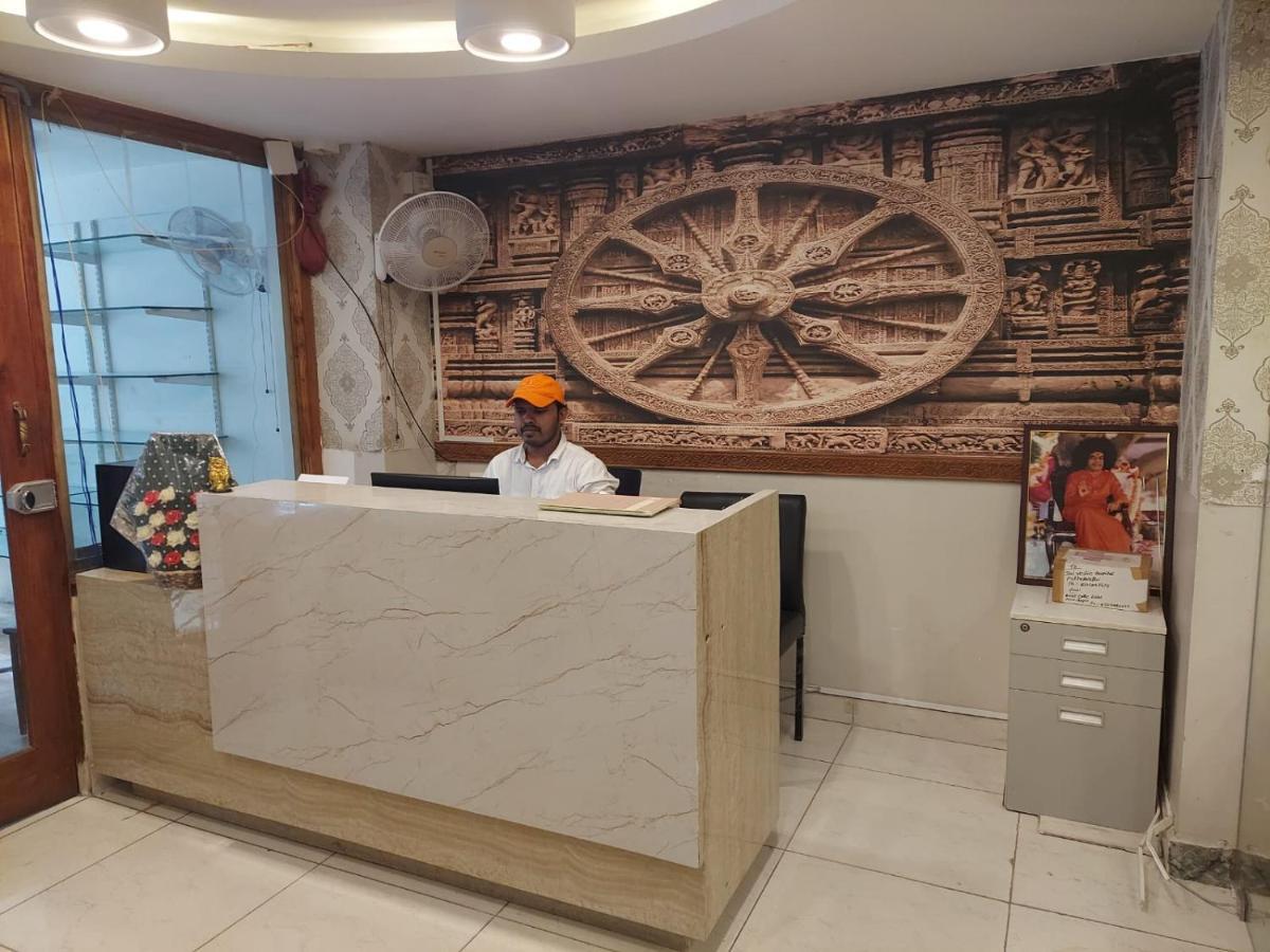 Aum Hotel Puttaparthi Exterior photo