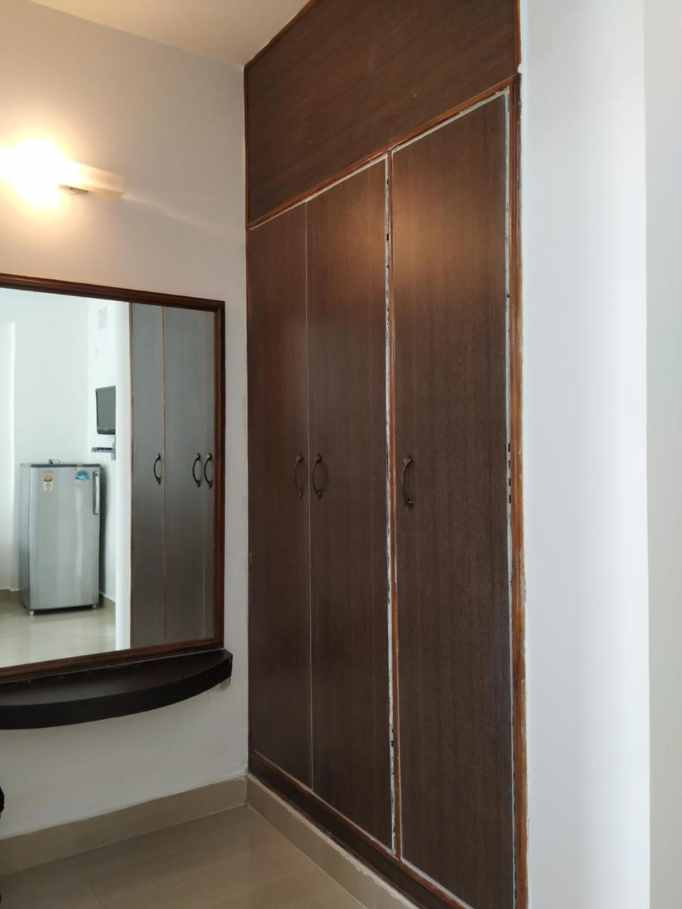 Aum Hotel Puttaparthi Exterior photo
